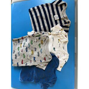 Carters Bodysuits Set of 4 Boys Size 3-6 Months